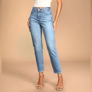 Levi’s Wedgie Straight Leg Jeans
